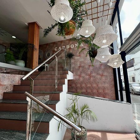 ארסיפה Hostal Residencia Cardona מראה חיצוני תמונה
