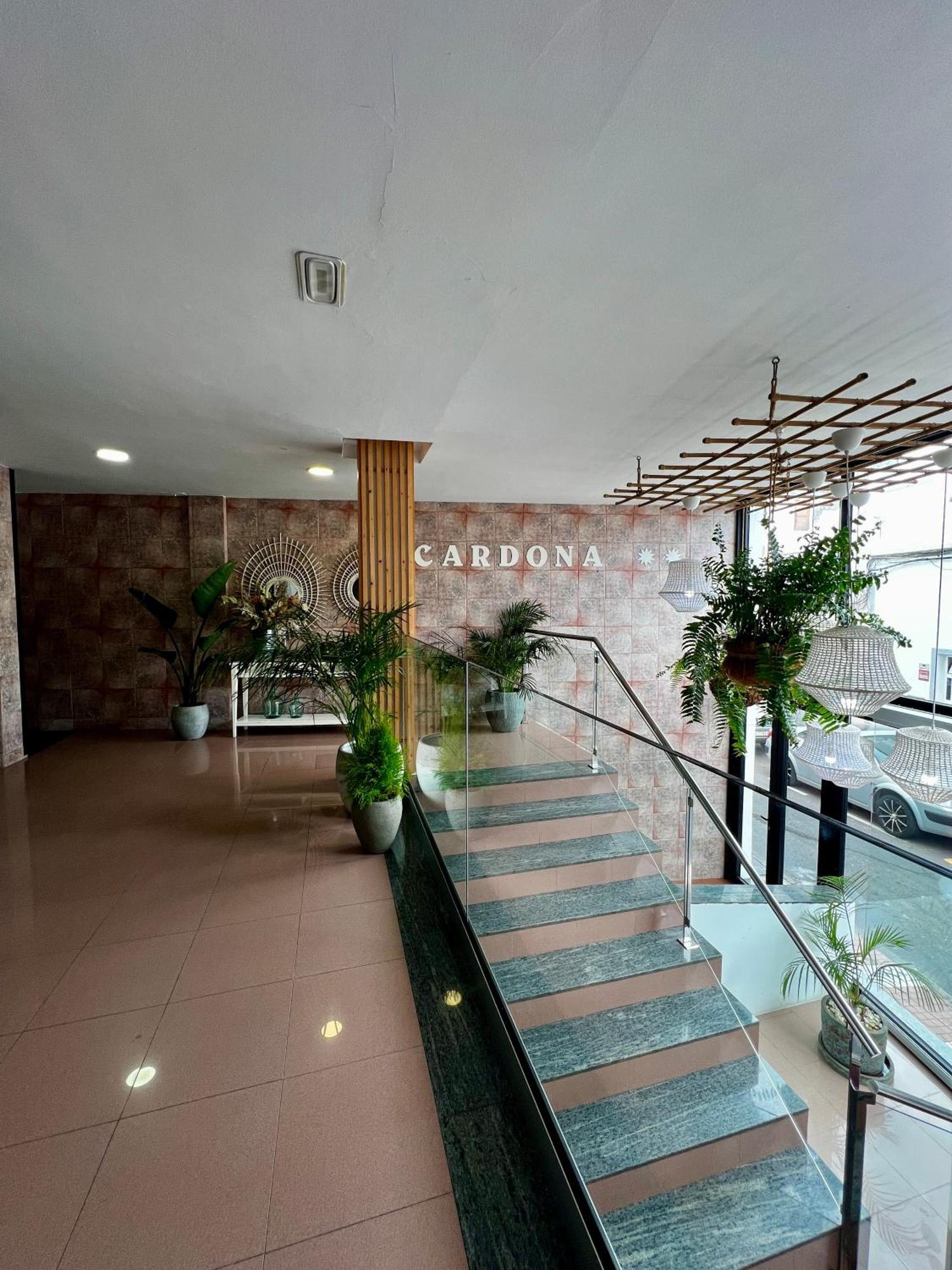 ארסיפה Hostal Residencia Cardona מראה חיצוני תמונה