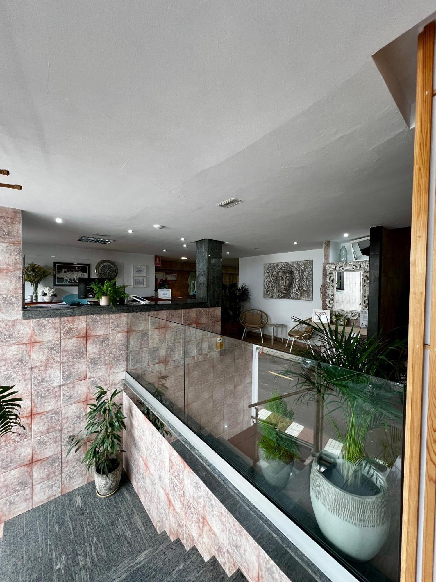 ארסיפה Hostal Residencia Cardona מראה חיצוני תמונה