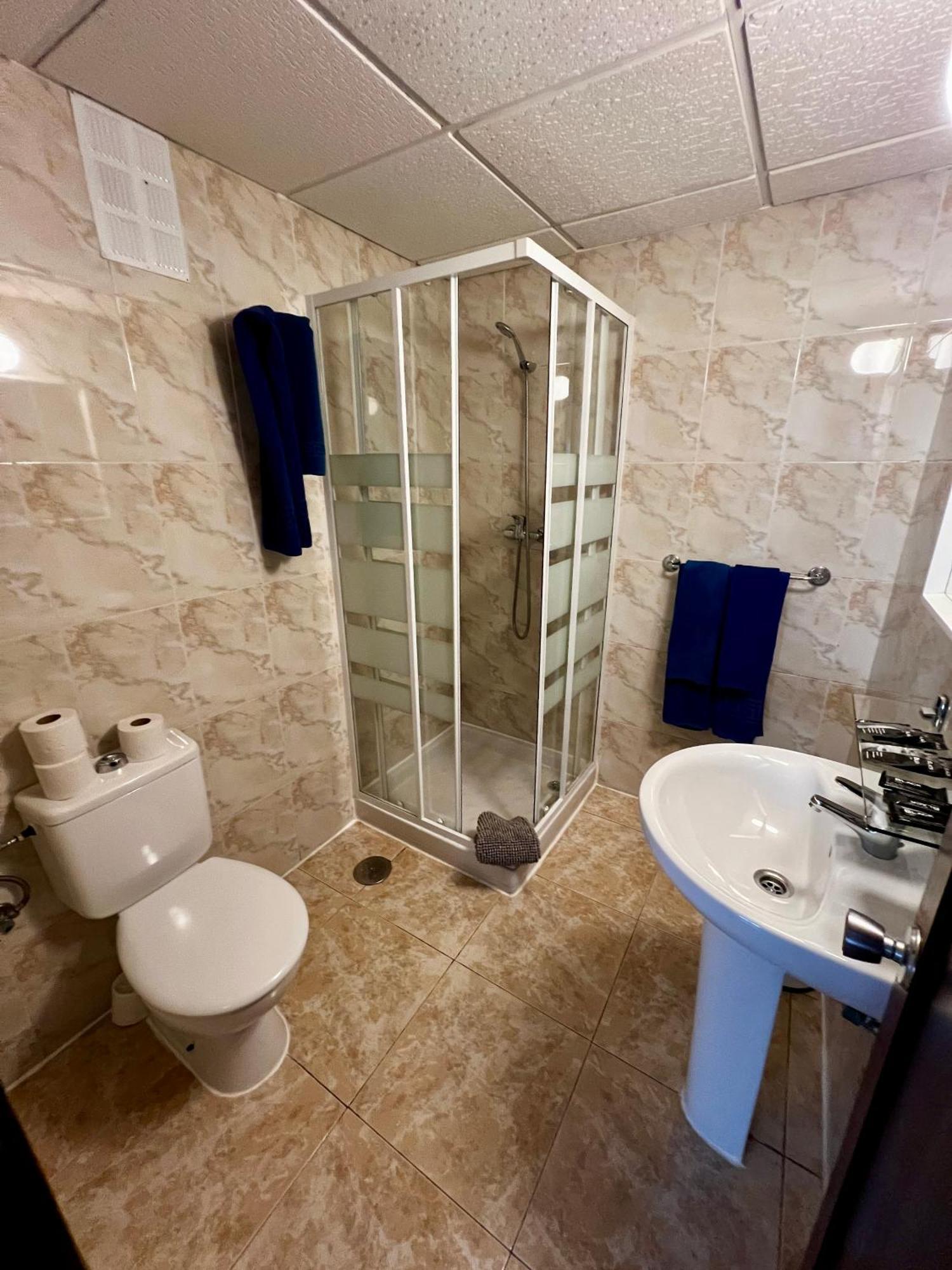 ארסיפה Hostal Residencia Cardona מראה חיצוני תמונה